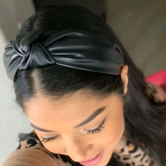 💖 2/$30 Womens Boho black top knot faux leather wide thick minimalist headband - Picture 11 of 14